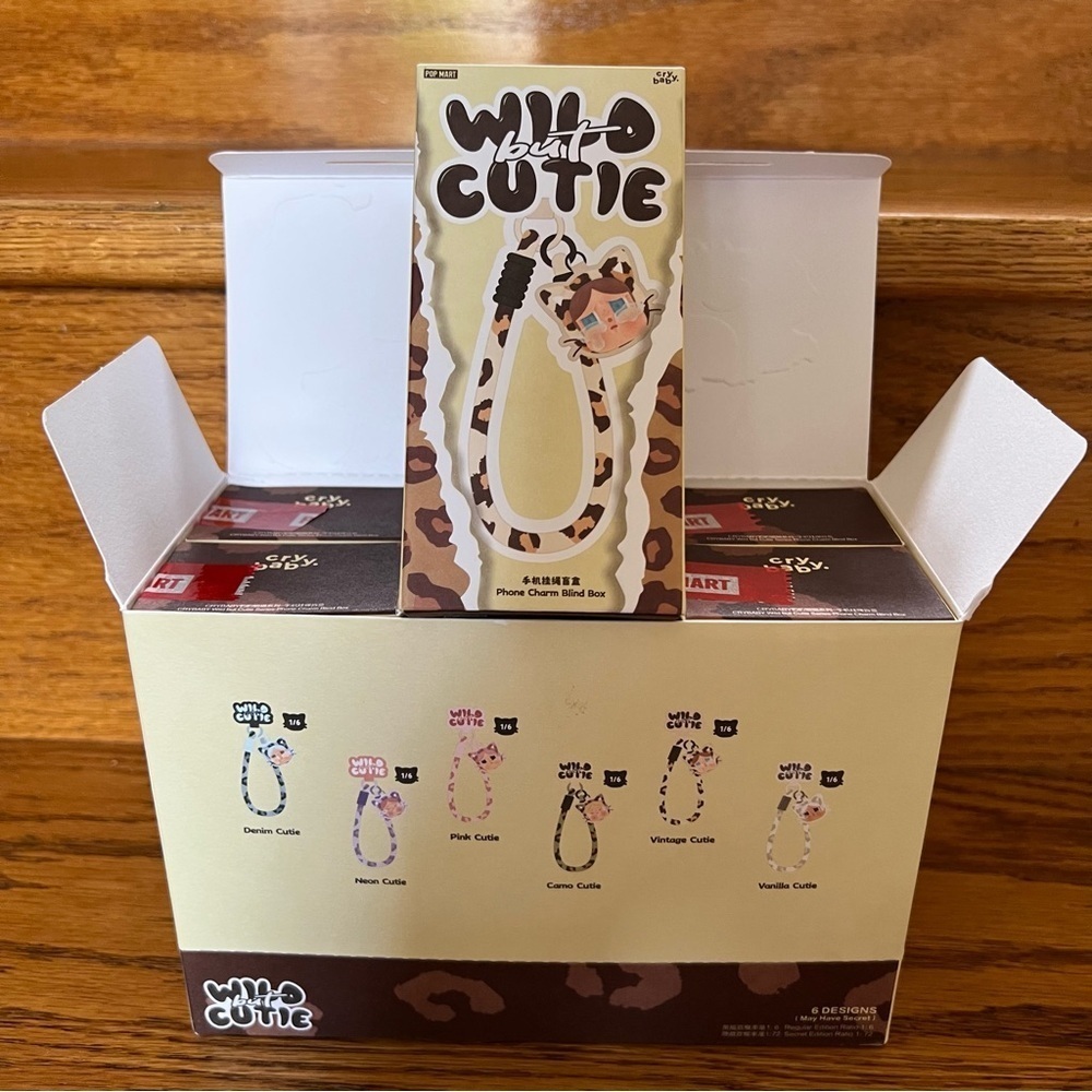[NEW] POP MART CRYBABY Wild but Cutie Phone Charm Blind Box
